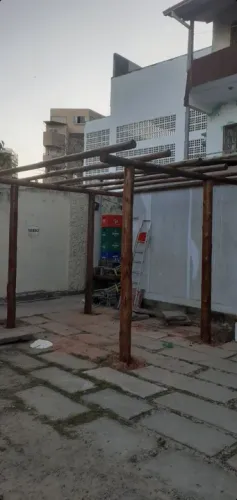Pergolado de eucalipto para Jardim