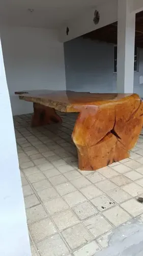Mesa cascata madeira maciça