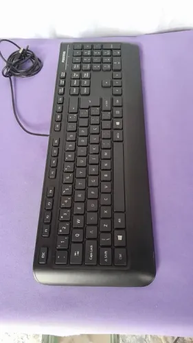 Teclado Silencioso Homeoffice Mulher Calma USB - Novo