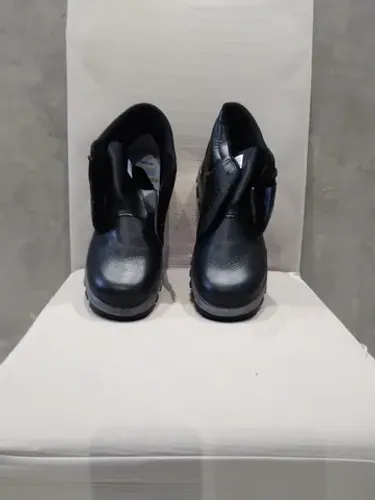 Botas para trabalho. 