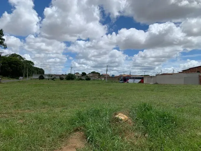 Vendo áreas de 1000m² em Vitória da Conquista - Bahia