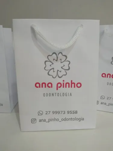 Sacola de Papel Personalizada