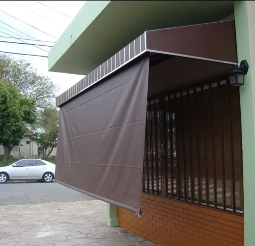 Toldo Fixo com beiral frontal
