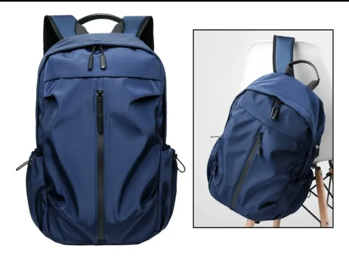 MOCHILA SEMI IMPERMEÁVEL AZUL IMPERDÍVEL.