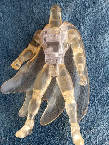 Space Ghost translúcido 