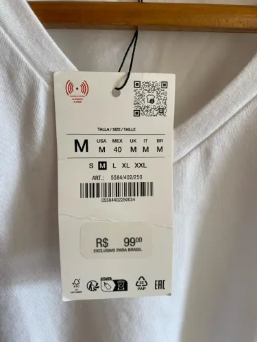 Camiseta Branca Zara Tamanho M