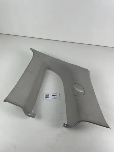  Moldura Coluna Vidro Lateral Traseira Direito Fiat Idea