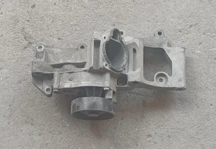 BOMBA DE AGUA MINI COOPER R56 X1 X2 14