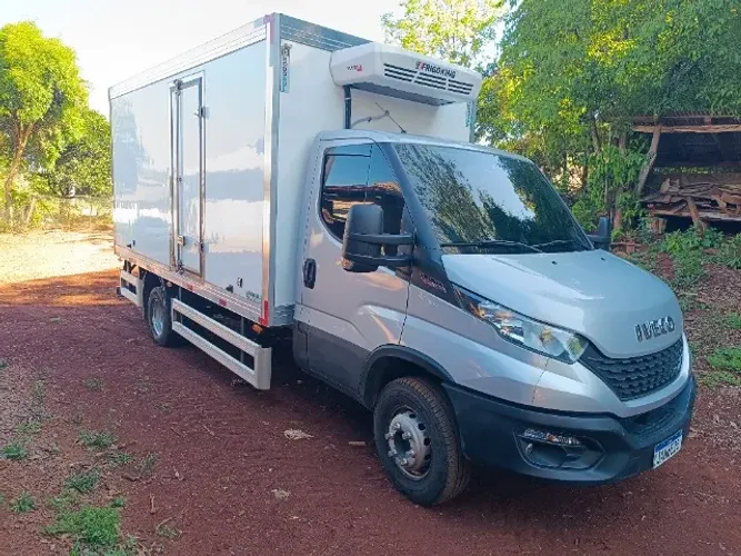 Iveco Daily 65-170CS, Baú Frigorífico 2025