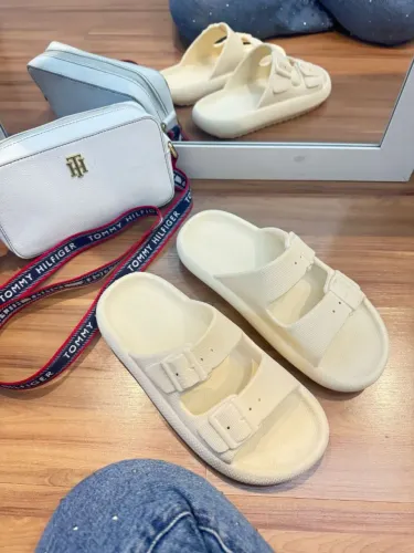 Sandálias papete Ivete.