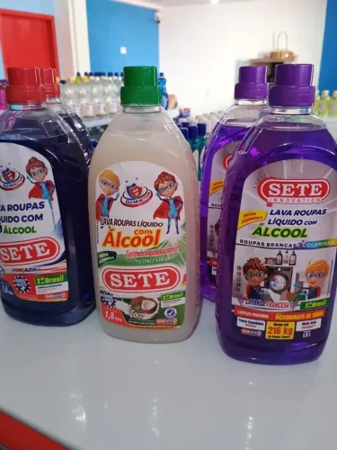 Caixa fechada de Lava Roupas Líquido (Acompanha 3 fragrâncias) 