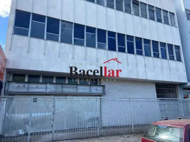 Prédio : / Comercial / Jacaré