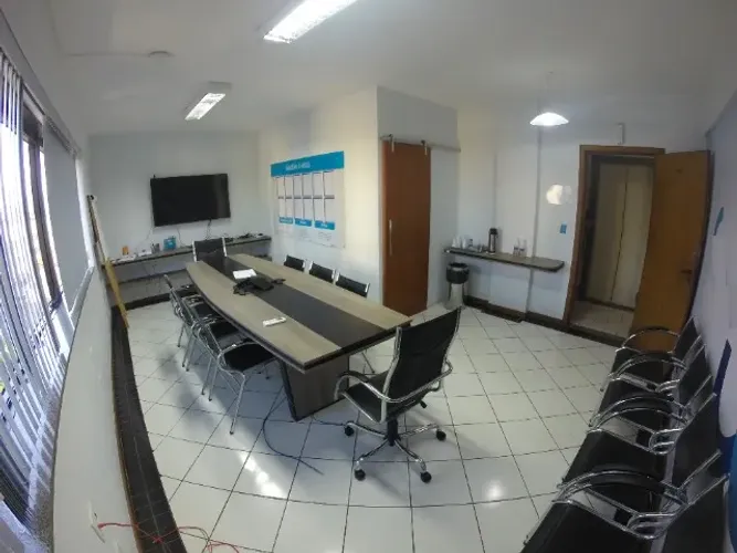 Oportunidade! Vendo Sala Comercial reformada com 28m² na Praia do Suá - R$ 137.000,00