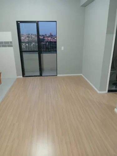 PROMOÇÃO EM PISO LAMINADO E VINILICO