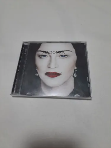CD Madonna - Madame X Lacrado