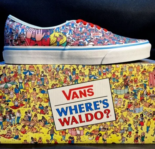 Tênis Vans Authentic Where's Waldo