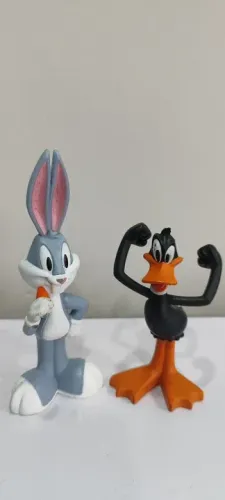 Bonecos Miniaturas Looney Tunes Patolino Pernalonga MC Donald's