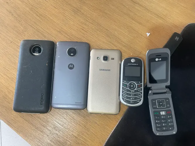 KIT CELULARES PARA TIRAR PEÇAS (DESCRIÇÃO)