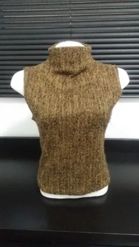 Blusa de lã marrom C&A P
