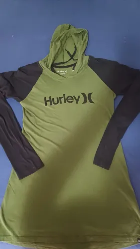 Camiseta Hurley com Capuz