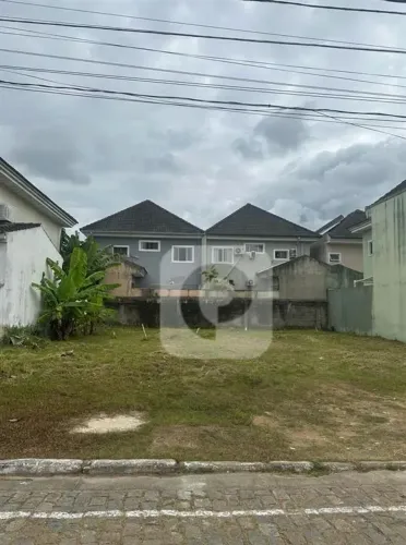 Terreno em Vargem Pequena - Pronto Para Construir