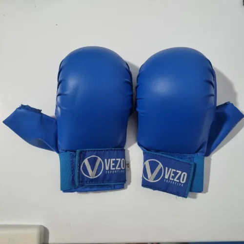 Luvas de Karatê Azul - Vezo Esportivo