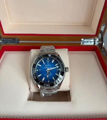 Relógio Omega Seamaster Ultra Deep