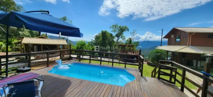 Casa em Centro - Águas Mornas, SC
