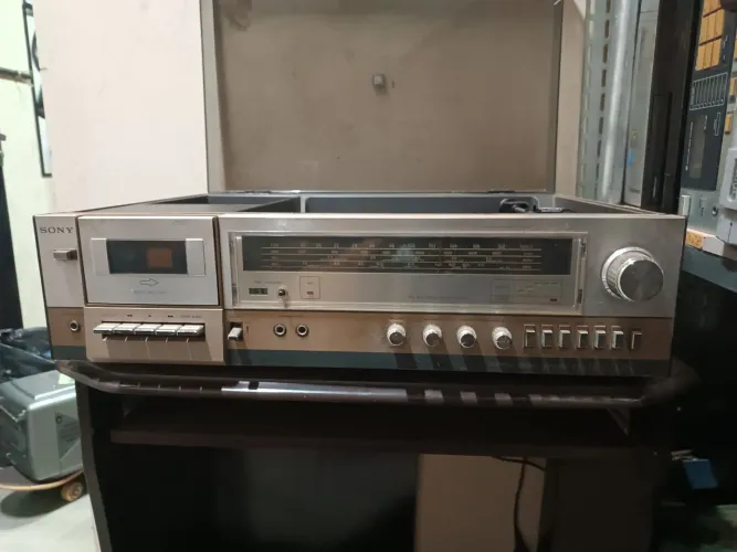 Som 3 em 1 Sony HMK323BS no estado.