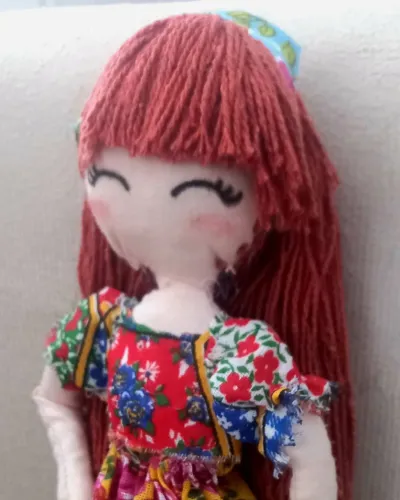 Boneca artesanal 