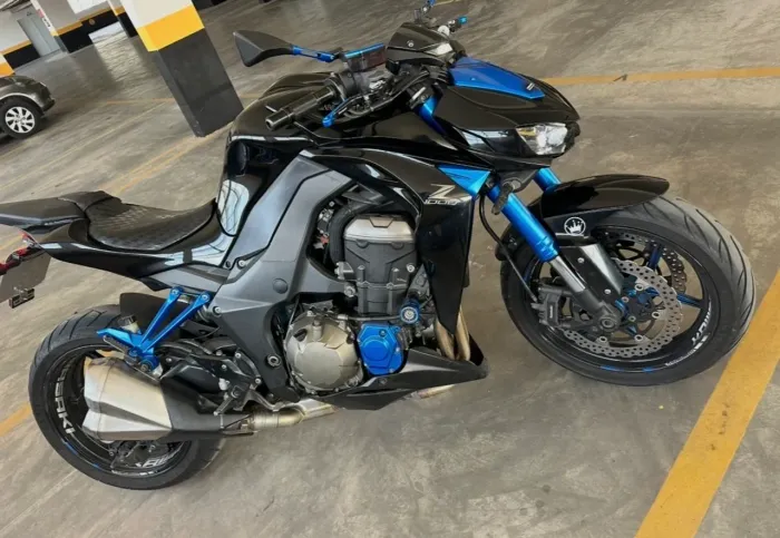 Z1000