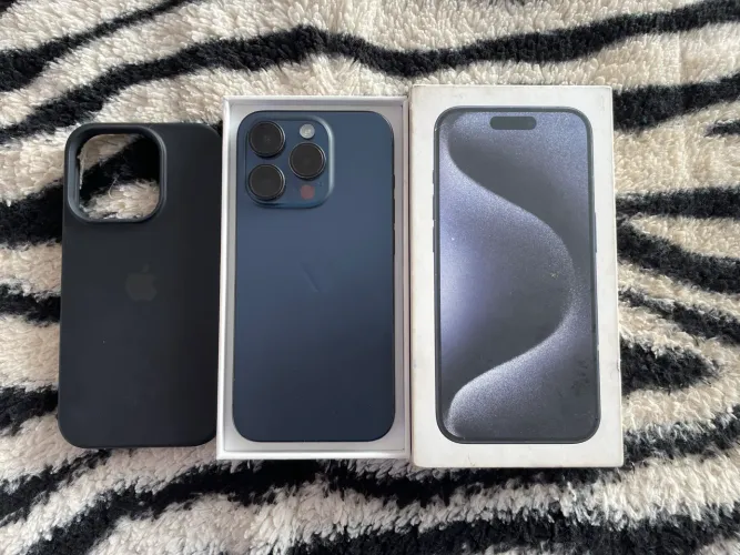 iPhone 15 pro 128gb (Todo original)