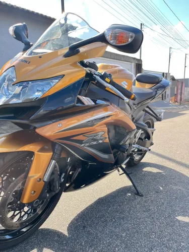 SUZUKI GSX-R 750 SRAD 2011 Dourada - IMPECÁVEL!