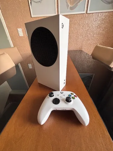 XBOX series S 512gb HDMI/FONTE JOGOS rd2 ultimate edition, gt5 , fifa do 23 ate o 26 PREÇO
