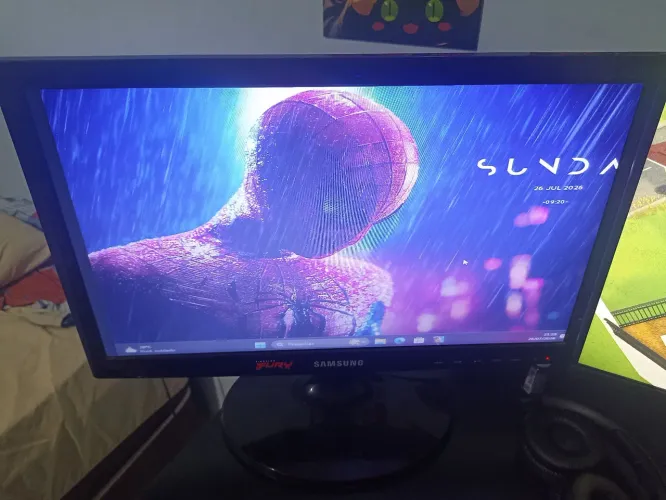 Vendo monitor Samsung led 19 polegadas 
