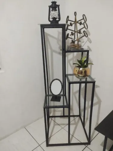 Estante ferro industrial com vidro
