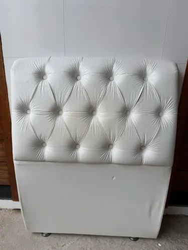 Cabiceira de cama solteiro
