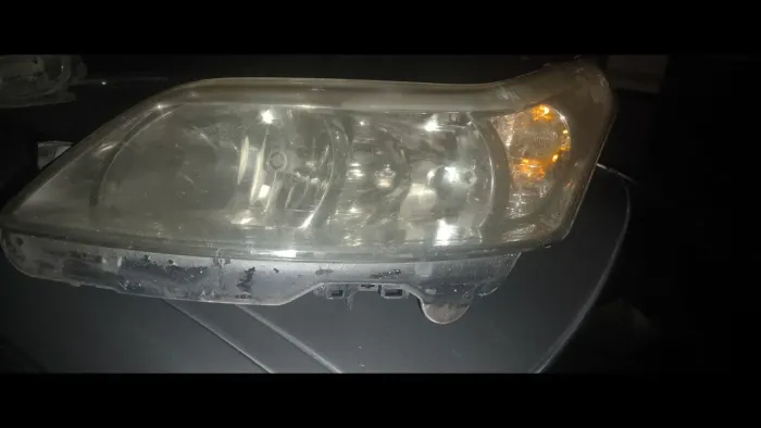 Conjunto de farol direito e esquerdo Citroen C4 Pallas
