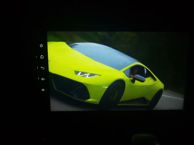 Vendo DVD Carplay 11 Polegada Android 64 Giga com Câmera de Re no plástico zero.