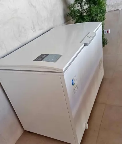 Freezer Midea 295 litros