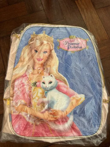 mochila barbie e a princesa plebeia 2005 vintage anos 2000