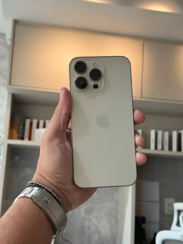 IPHONE 14 PRO MAX 256GB COM TELA NOVA E FALHA NO FACE ID. LOJA NO RIOMAR.