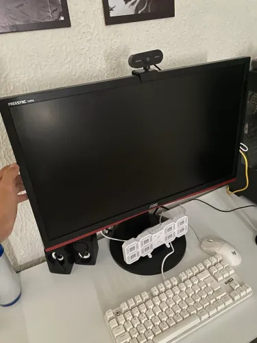 Monitor AOC 144Hz