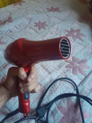 Secador de cabelo 