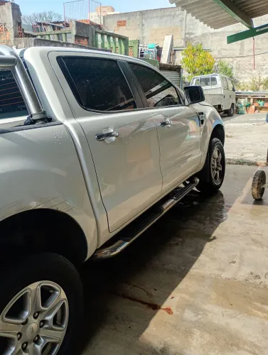 Ford Ranger XLT 2.5 16V 4X2 CD Flex 2013