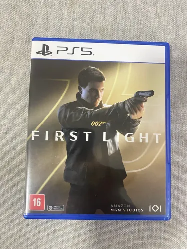 007 - First Light (PS5)