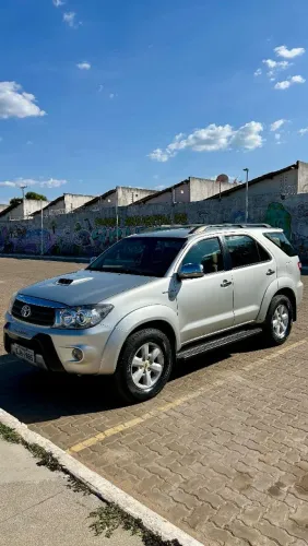 Toyota Hilux SW4 SRV D4-d 4X4 3.0 TDI Dies. AUT 2009