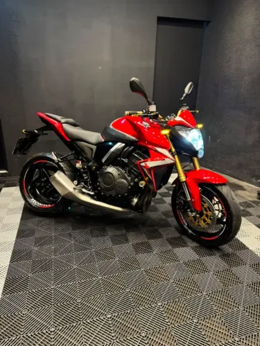 Honda CB 1000R - Naked 1000cc | Excelente Estado