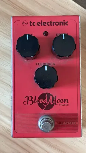 Pedal TC Electronic Blood Moon Phaser