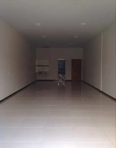 Aluga-se duas salas - Ponto Comercial.
